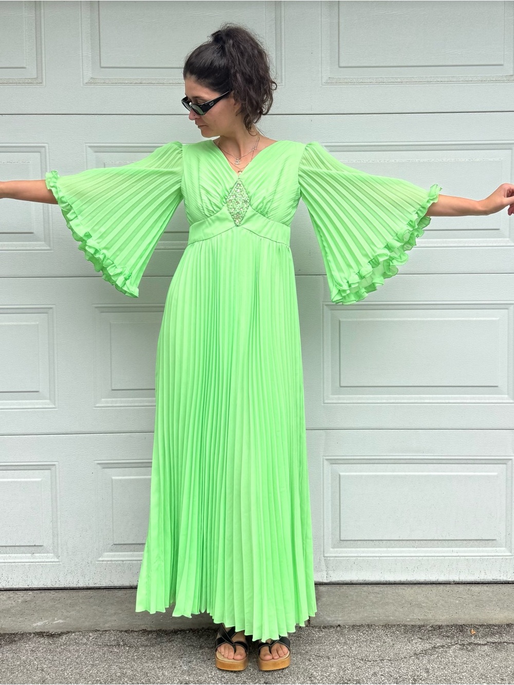 Vintage Crystal Pleated V‑Neck Maxi Dress Bright Green Bell Sleeves Rhinestones - Picture 4 of 10